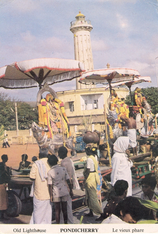01-19 - Pondichery - phare et maci magam